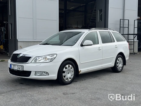 Skoda Octavia Kombi 1.6 TDI -2011 | Körskolebil