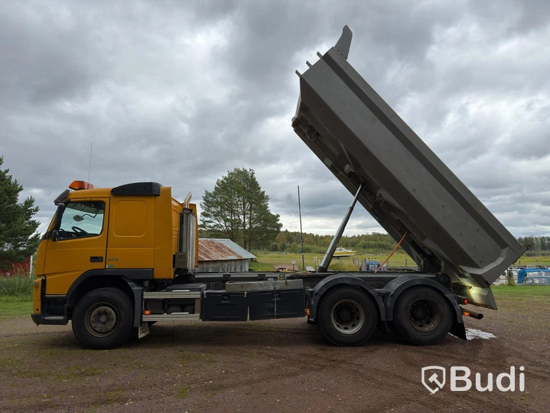 Volvo FM 6X2 - 2012 | 479,356 km