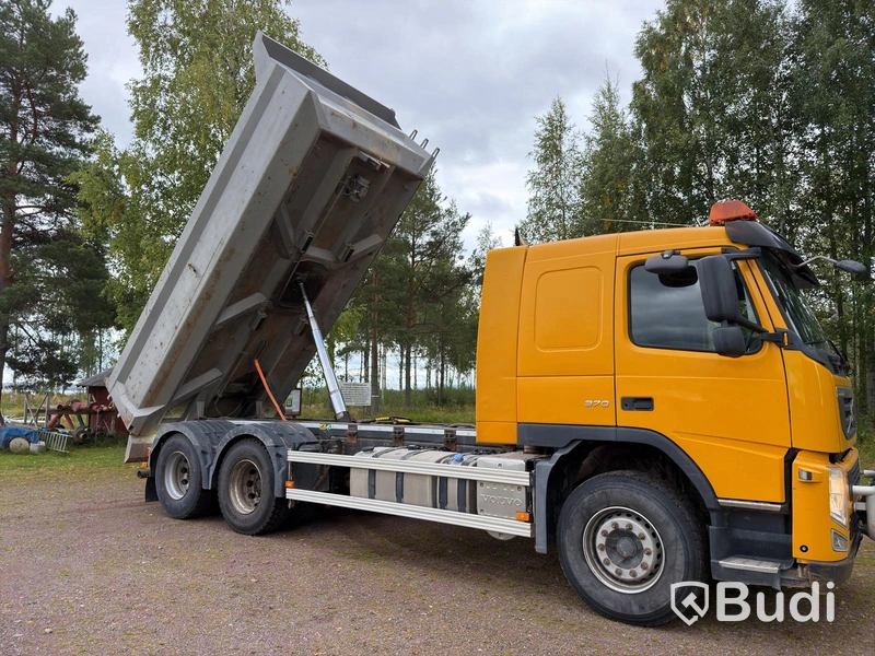 Volvo FM 6X2 - 2012 | 479,356 km