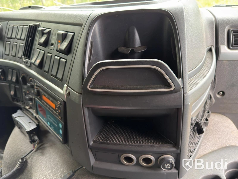 Volvo FM 6X2 - 2012 | 479,356 km