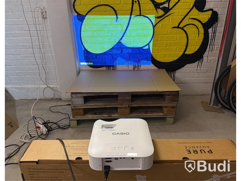 Casio XJ-V100W – LED/Laser Data-projektor (WXGA)