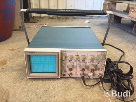 Oscilloskop, Tektronix 2235, 100 MHz