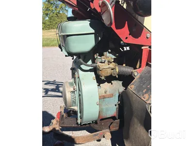 Redskapsbärare, Belos 272, med vagn, klippaggregat, snöblad m.m.