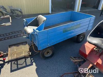 Redskapsbärare, Belos 272, med vagn, klippaggregat, snöblad m.m.