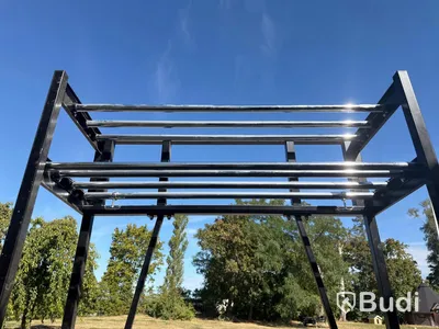 Hatthylla, svart metall, 110×43×190 cm
