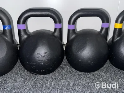 6 st kettlebells - 8, 12, 16 & 20 kg
