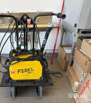 Svets ESAB EMP 215ic