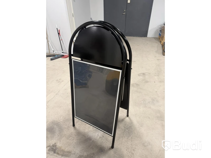 2 st 1X Trottoarpratare Toppsign 70X50 cm svart 1X 70X100 trottoarpratare Vit