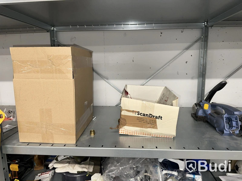 Shelving sections, 5 metres, including all contents.