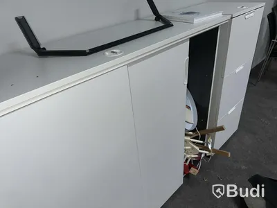 Storage shelving, lot including all contents