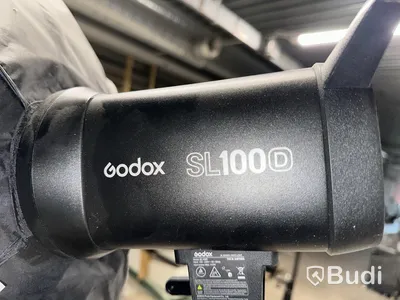 2 Godox P90L with floor stands