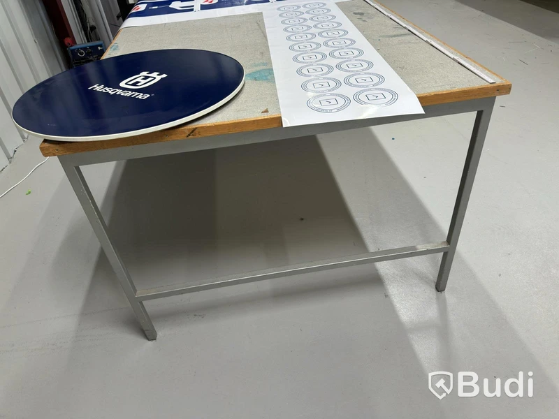 Cutting table, 2500×1270 mm, height 900 mm
