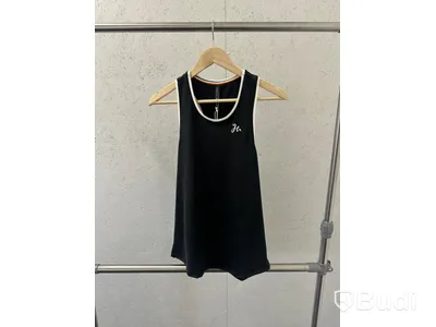 Träningslinne, stl. L, Humbleton, svart. & (NY) Tenniskjol, stl. XL, Humbleton, vit.