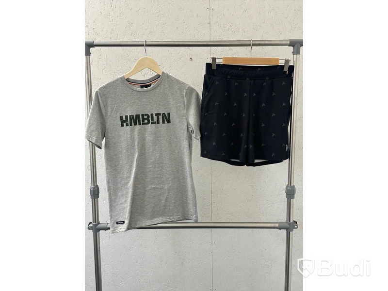 Träningströja, stl. XS, Humbleton, grå. & Träningsshorts, stl. S, Humbleton, svart.