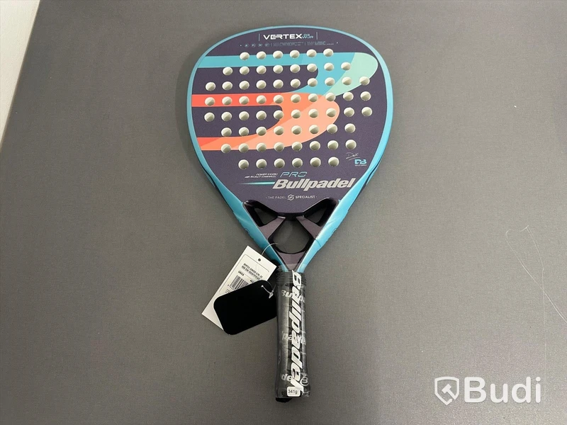 2 st. (NY) Junior padelracket, Bullpadel, Vertex 03WJR, lila/blå/korall, fodral medföljer till båda.