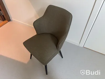 Dining table with 8 chairs