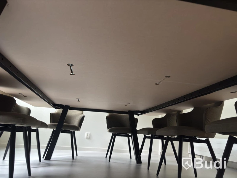 Dining table with 8 chairs