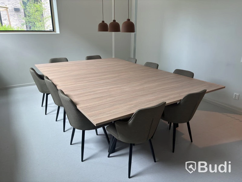 Dining table with 8 chairs