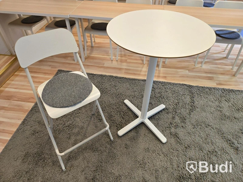 Högt cafébord med stol | IKEA