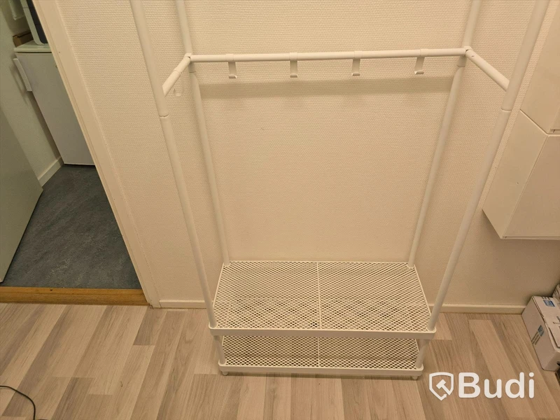 Hallmöbel, klädställning och skoskåp