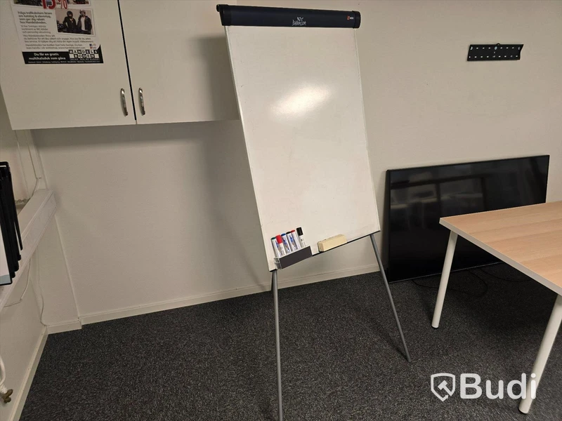 Staffli för blädderblock/whiteboardtavla