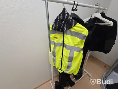 Uppsättning MC-kläder
