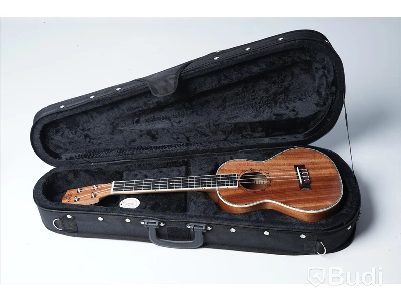 Ukulele - Kokio med case, Mahogany