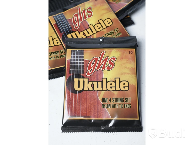 Ukulelesträngar - GHS H10 och 10. 22st totalt.