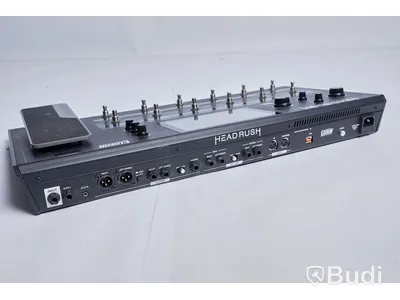Multieffekt - Headrush Pedalboard Ink. Strömsladd och Softcase