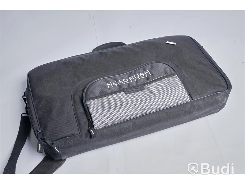 Multieffekt - Headrush Pedalboard Ink. Strömsladd och Softcase