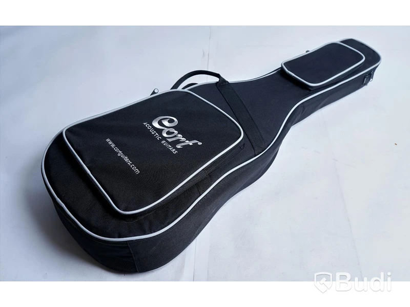 Gitarr - Cort Inkl. Softcase