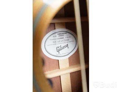 Gitarr - Gibson Hummingbird Studio Walnut AN. OBS! SKADOR I LACKEN