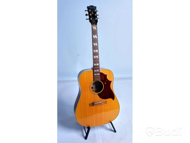 Gitarr - Gibson Hummingbird Studio Walnut AN. OBS! SKADOR I LACKEN
