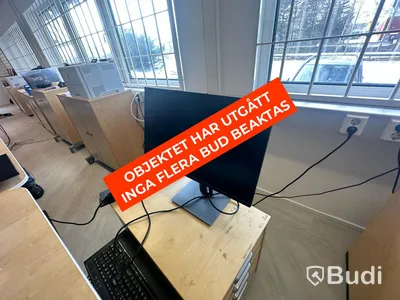 Stationär dator Fraktal Design samt hurts och datorskärm