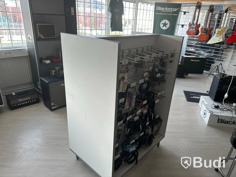 Rullbar butiksdisplay Ca mått:98x65x134 cm