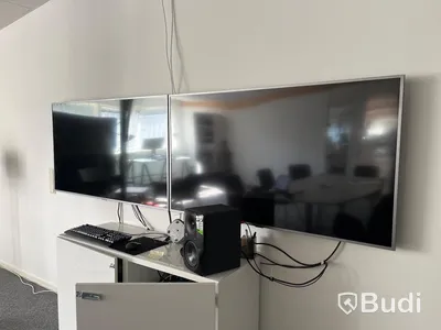 2st Väggmonterade Samsung TV-apparater