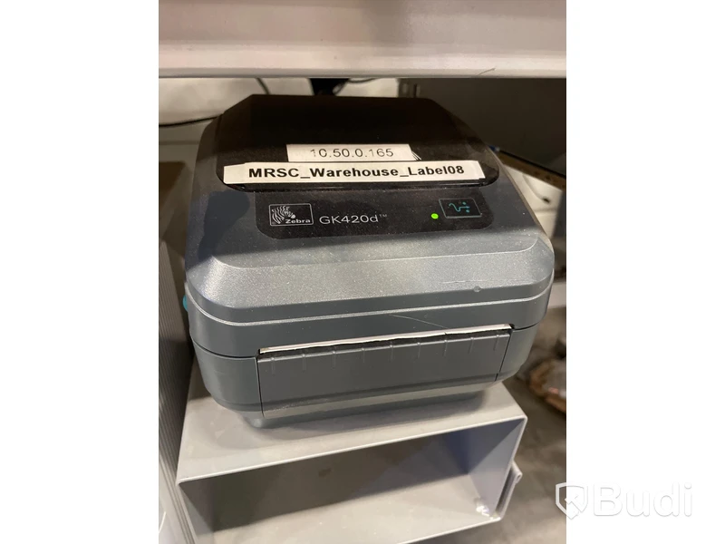 Elektriskt höj-och sänkbart packbord ink laserskrivare , etikettskrivare, dator, streckkodsläsare , 2x datorskärmar