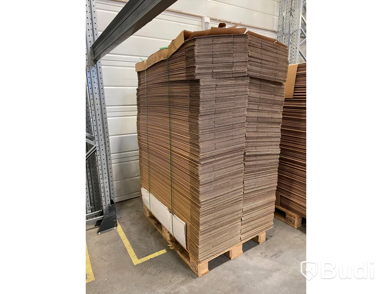 Pall med kartong DS Smith packing Slitslåda 0203