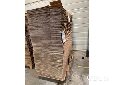 Pall med kartong, Slitslåda 500x205x1330 DS Smith
