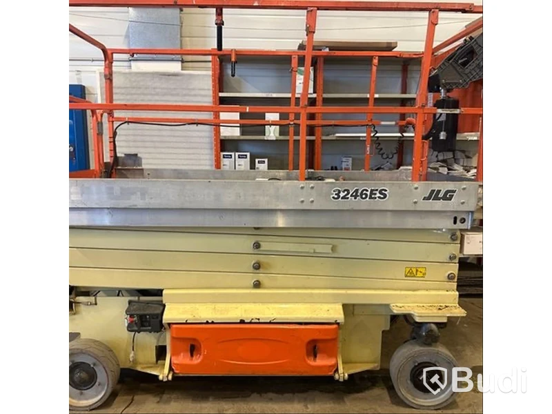 Saxlift - JLG 3246ES