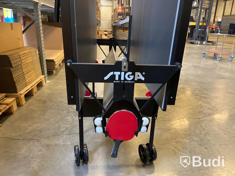 Pingisbord samt pingisrack Stiga Action Roller