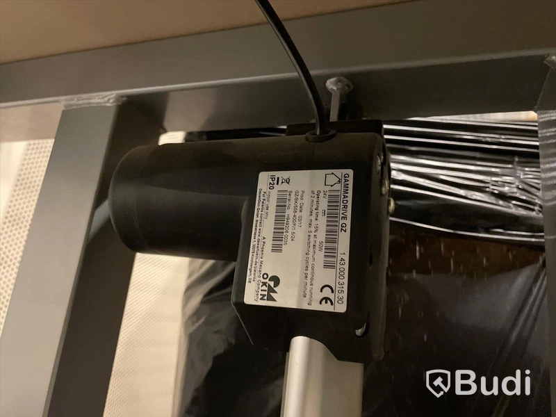 Packbord elektriskt höj och sänkbart