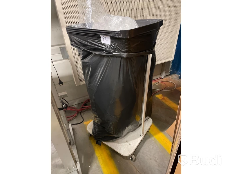 Sopsäckshållare