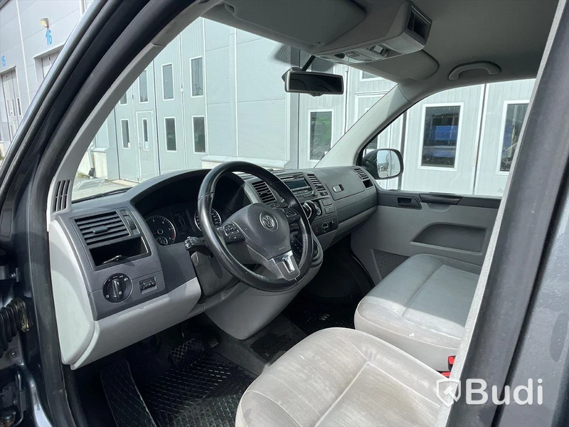Lättlastbil Volkswagen transporter | 140hk | DSG | Låga skatten