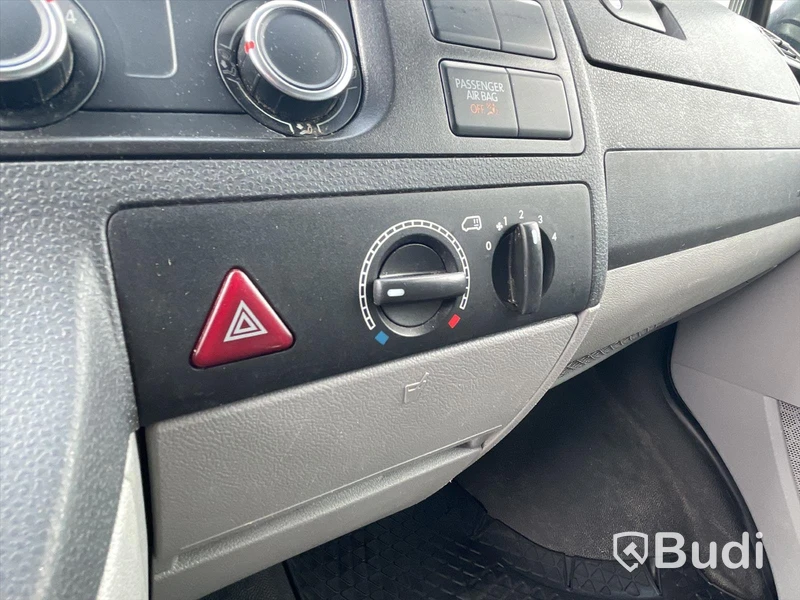 Lättlastbil Volkswagen transporter | 140hk | DSG | Låga skatten