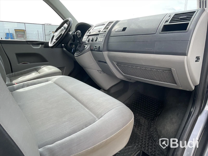 Lättlastbil Volkswagen transporter | 140hk | DSG | Låga skatten