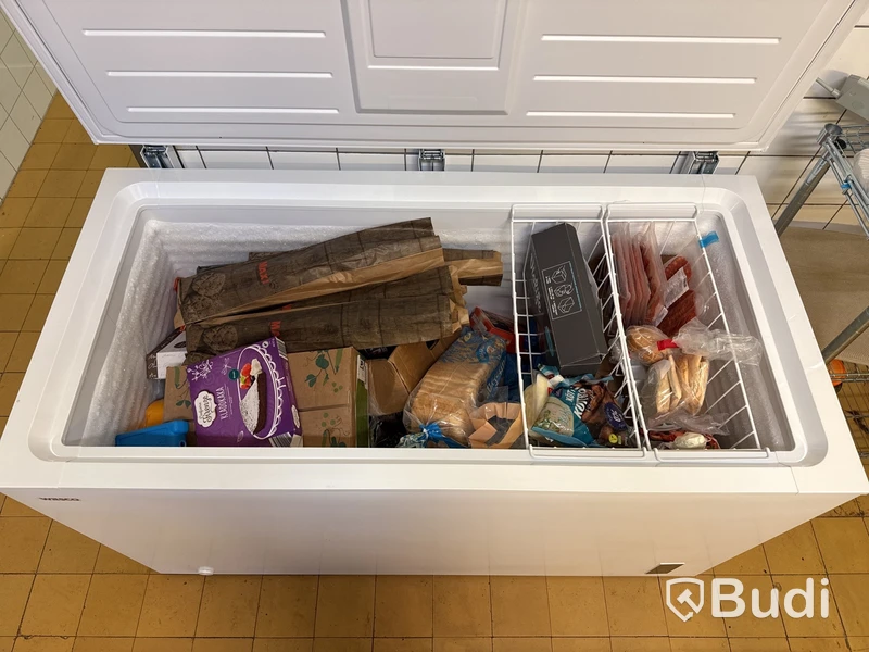 Frysbox Wasco 42718 | 418 L | 142x75x82 cm