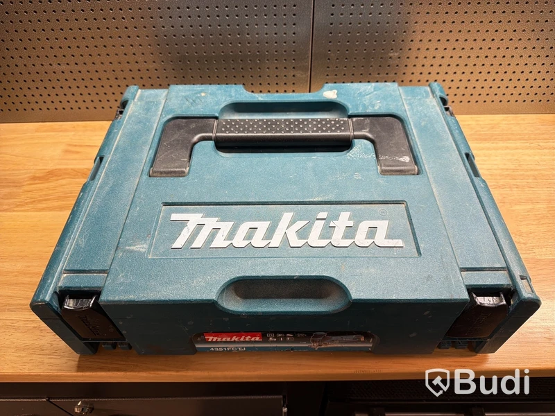 Sticksåg | Makita 4351FCTJ
