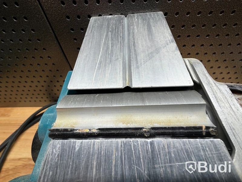 Elhyvel | Makita KP0800J