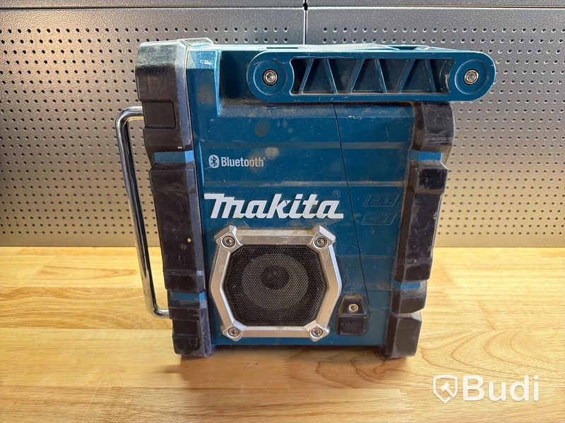Byggradio | Makita DMR108